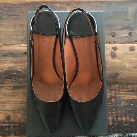 🦄Vetements classic kitten heel🦄 - Picture 2 of 11